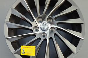 4 Cerchi In Lega 18 ORIGINALI Alfa Romeo Giulietta