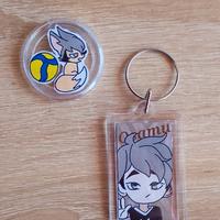 Spilla e portachiavi 