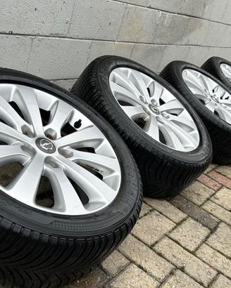 Ruote Opel Astra 225/50R17