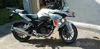 Benelli TRK 251 - 2023