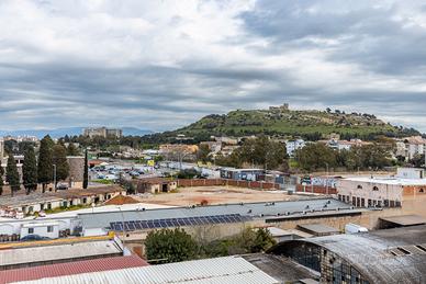 Quadrivano con cucina abitabile e posto auto