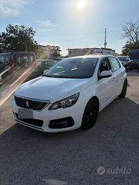 Peugeot 308 1.5 Bluehdi allure 130 cv