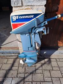 Motore fuoribordo Evinrude