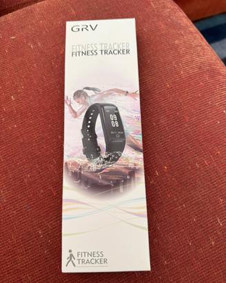Orologio fitness tracker di marca GRV.