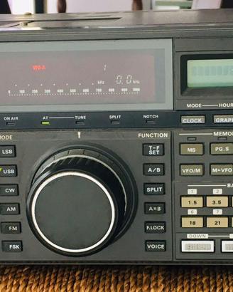 Radio Kenwood TS 940 S  HF + MC 60 + SP 940 DSP