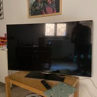 TV a 60“