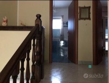 ringhiera passamano in legno