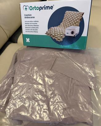 Materasso antidecubito con compressore