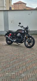 Moto guzzi v7 850 special edition