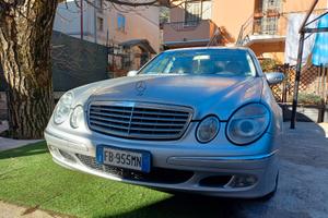 MERCEDES Classe E (W/S211) - 2004