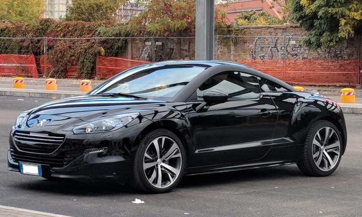 PEUGEOT RCZ Hdi 2013 - Da vetrina solo 49000km