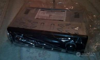 Autoradio con lettore bluetooth 