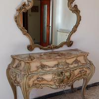Mobile + specchio in stile veneziano