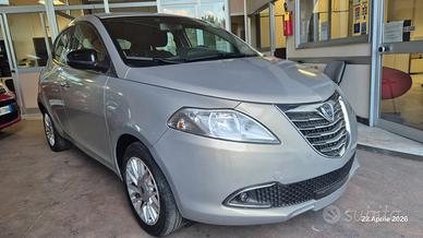 Lancia Ypsilon 1.2 69 CV 5 porte Gold