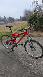 MTB intense modificata da enduro 