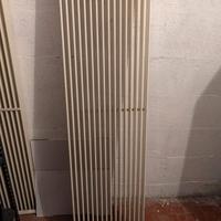 2 Radiatori (termosifone) d’arredo in acciaio