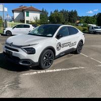 Citroën C4 X Nuova e- Elettrica 100kw (136cv)...