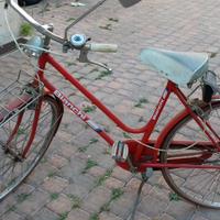 bicicletta rossa