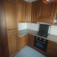cucina angolare in legno 