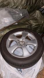 Cerchi e gomme originali mercedes