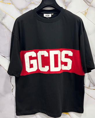 T-shirt GCDS