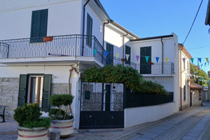 Casa indipendente Orotelli