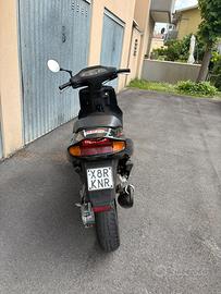 Aprilia sr 70