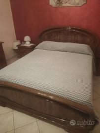 Camera da letto matrimoniale come nuova.