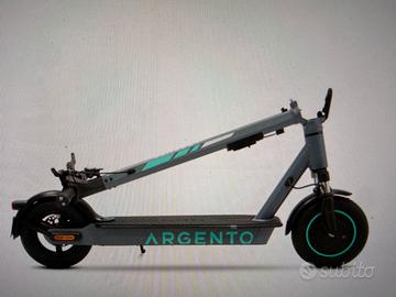 Monopattino elettrico Argento AG30