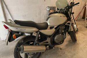 Kawasaki ER5