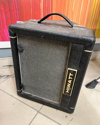 Cassa a batteria hiwatt maxwatt bsk-15 8