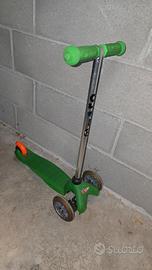 Monopattino Mini Micro a 3 ruote