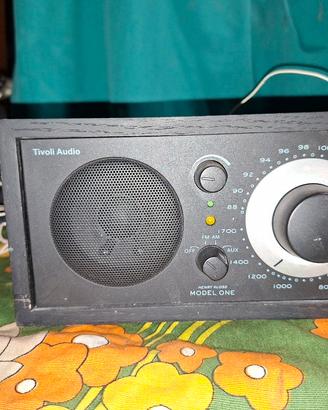 Radio Tivoli model one