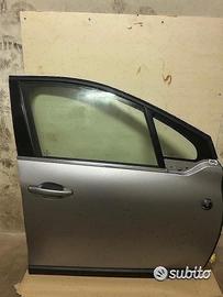Portiera anteriore posteriore peugeot 2008 2018
