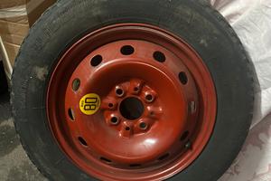 Ruotino di scorta per auto Lancia  anni 80.