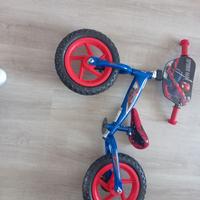 Bicicletta Huffy Boys spiderman senza pedali