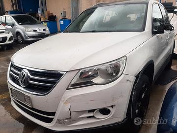 Ricambi per VOLKSWAGEN TIGUAN 2010