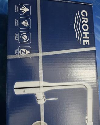 Rubinetto cucina GROHE Essence SuperSteel Satinato