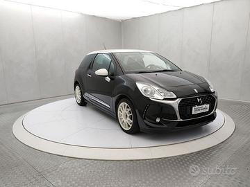 DS DS3 1.6 bluehdi So Chic 75cv my16