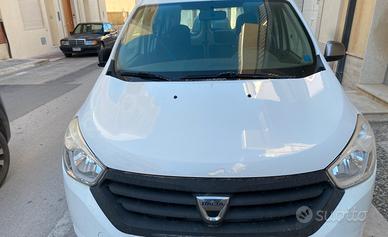 Dacia dokker autovettura