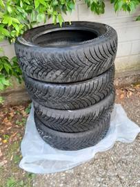 GOMME INVERNALI PER TOYOTA YARIS 185/60 R15