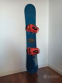 Snowboard con attacchi