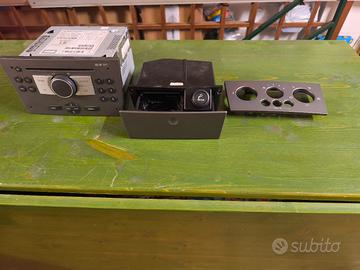 Autoradio cd 30 mp3 + mascherina e cassetto