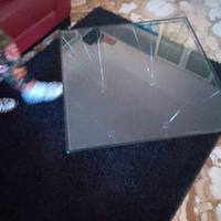 Tavolino in vetro e ferro