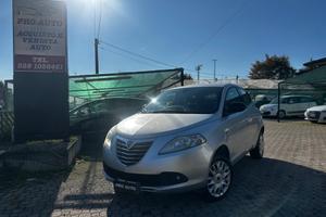 Lancia Ypsilon 0.9 TwinAir 85 CV 5 porte Metano Ec