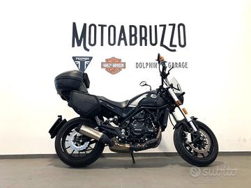 Benelli Leoncino 500 ABS