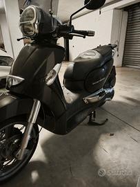 Aprilia scarabeo 400ie