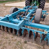 Erpice a dischi carrellato