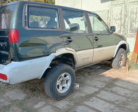 Nissan terrano 2 2.7tdi