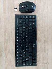 Tastiera e mouse wireless